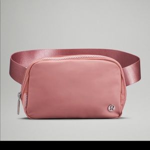 Lululemon pink pastel everywhere belt bag